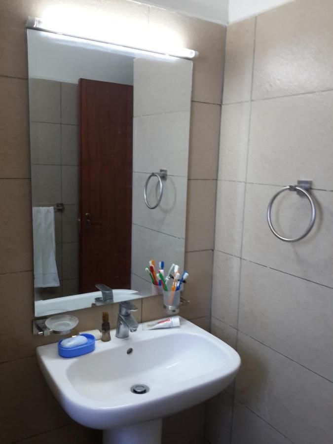 Shanzu Beach Apartment With Stunning Ocean View Mwakirunge Экстерьер фото