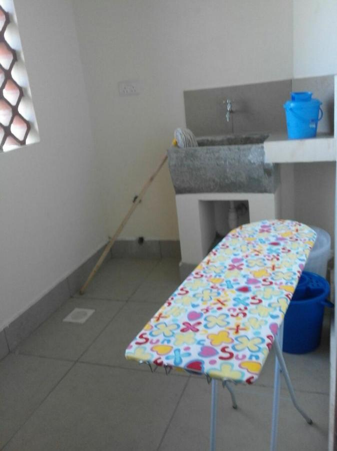 Shanzu Beach Apartment With Stunning Ocean View Mwakirunge Экстерьер фото